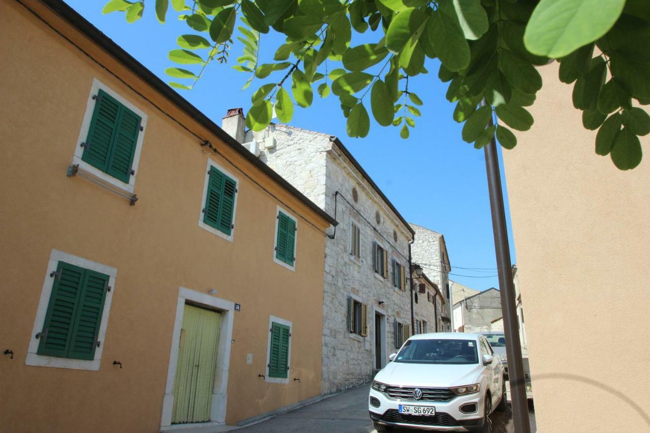 Appartments Mali Raj Vrsar Luaran gambar