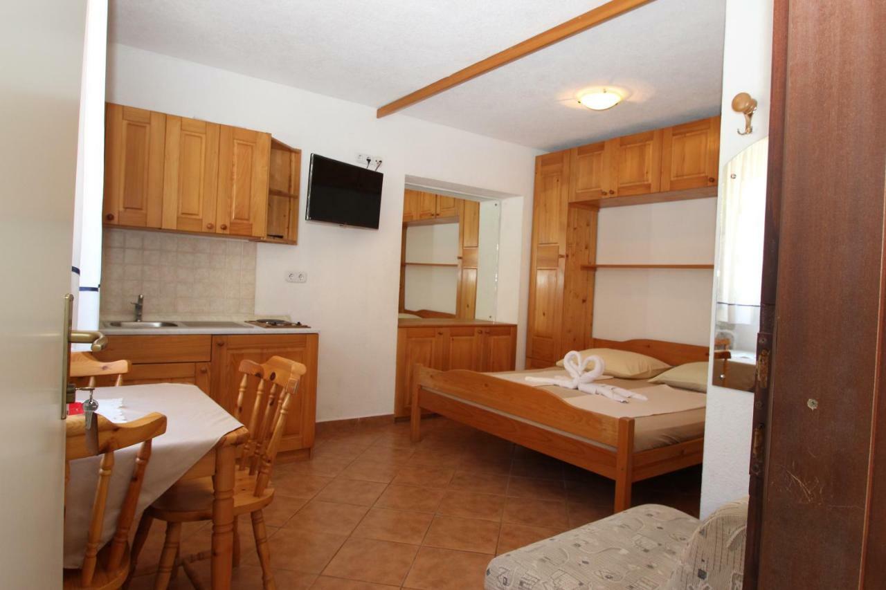 Appartments Mali Raj Vrsar Luaran gambar