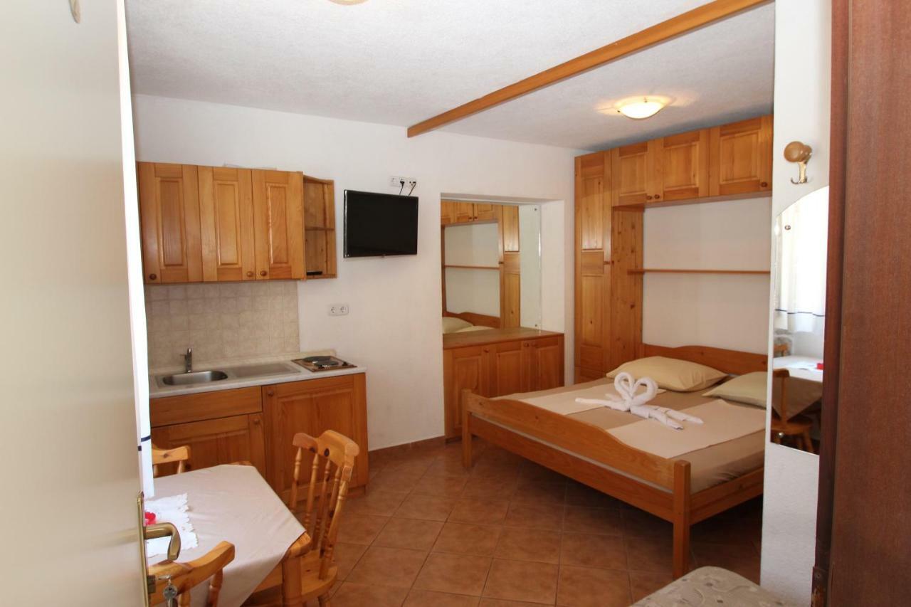 Appartments Mali Raj Vrsar Luaran gambar